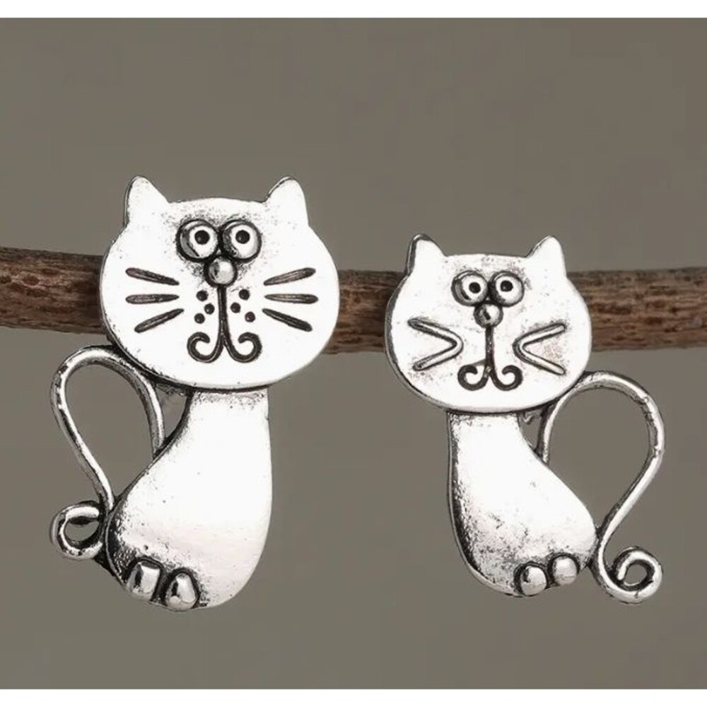 Cute Cartoon Silver Cat Lovers Earrings